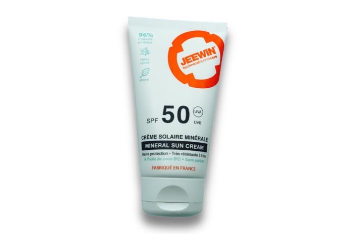 Jeewin Crème solaire SPF 50 Spéciale Sport