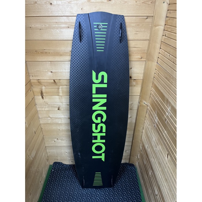 SLINGSHOT Misfit Carbon V11 2023 143cm Occasion