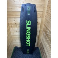 SLINGSHOT Misfit Carbon V11 2023 143cm Occasion